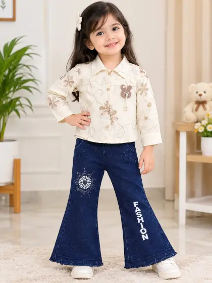 Bunny shirt and flare jeans